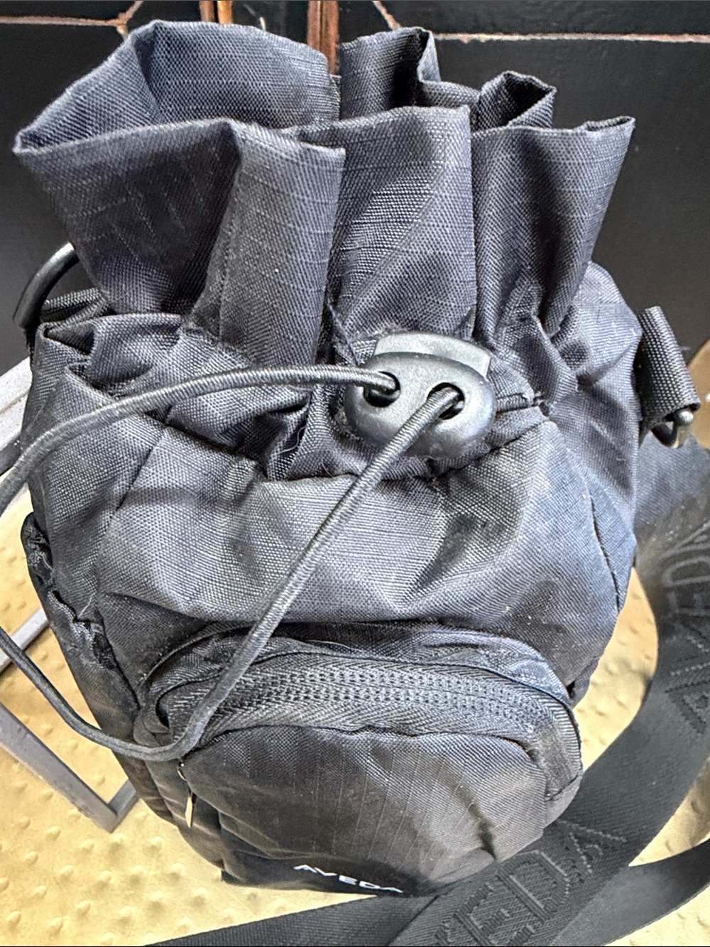 AVEDA Sling-Black Ripstop Drawstring Bag - Picture 3 of 11